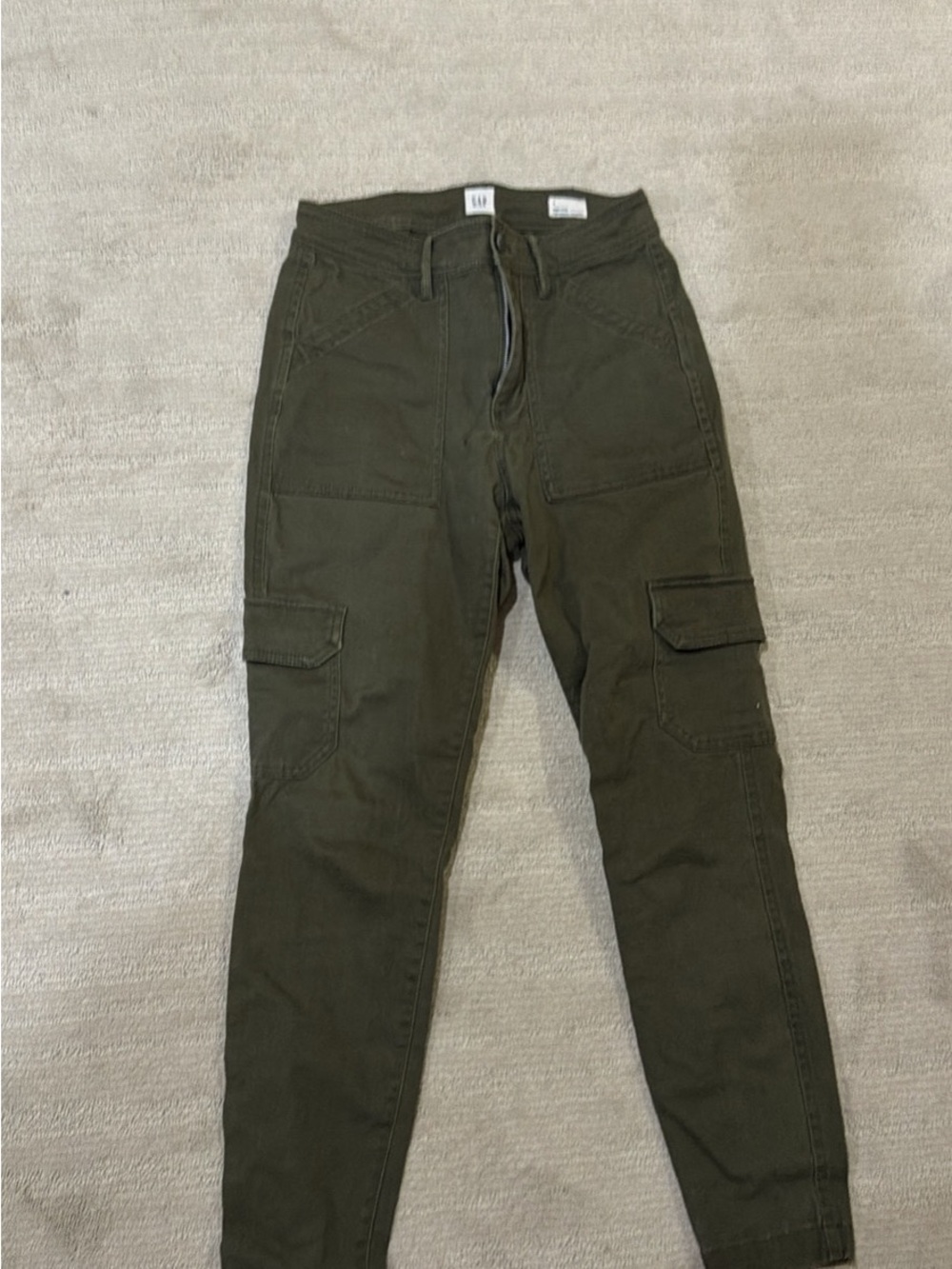 GAP Men’s Dark Olive Cargo Pants